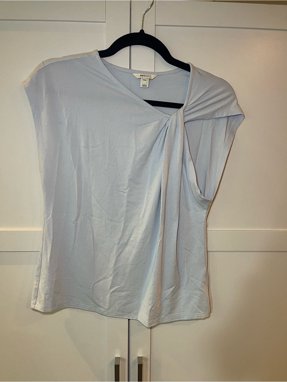 RW&Co Blue Twist-Shoulder Top